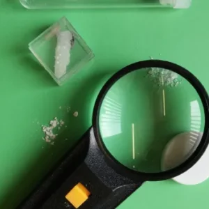 Poeders en Kristallen